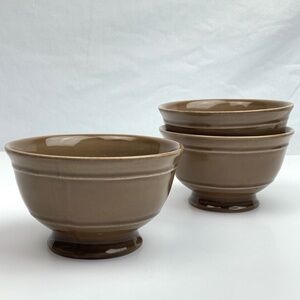 Pottery Barn Set of 3 Cambria Handcrafted Stoneware Small Footed Bowls